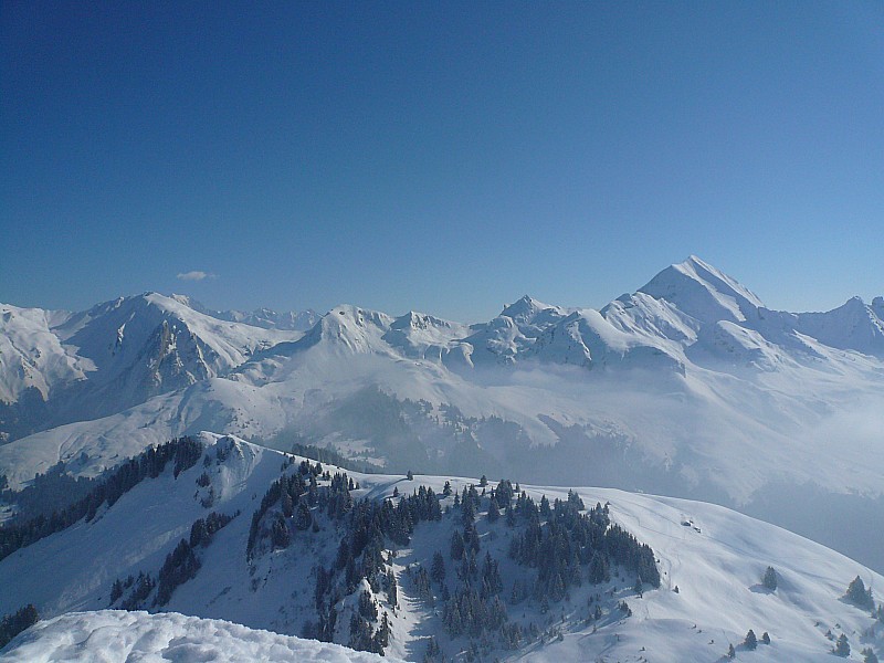 les Aravis et Mt Blanc