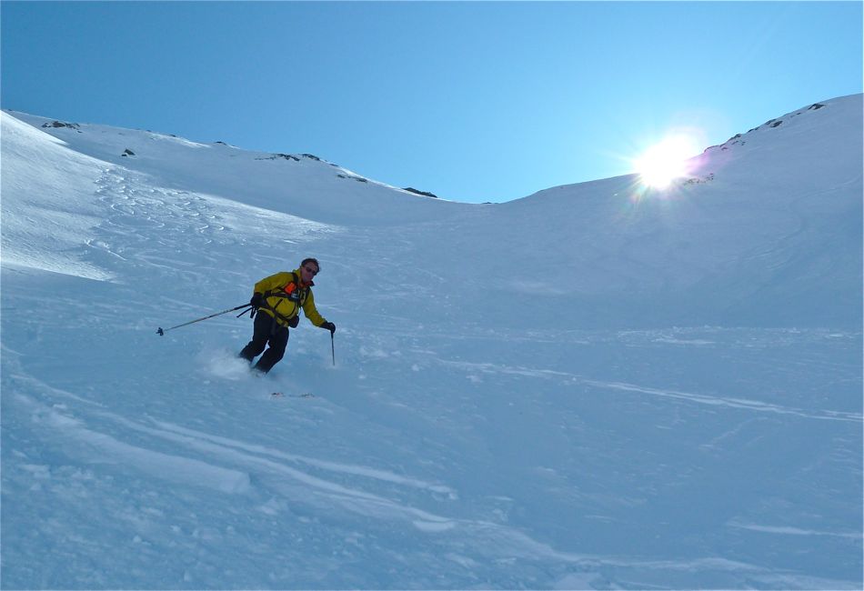 Col de Fenestral en traversée : Descente sur le lac de Blantsin, la neige est moins bonne qu'il n'y parait !