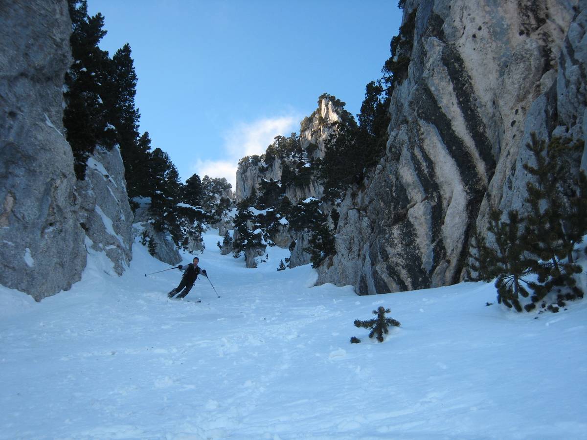 Partie basse : couloir tres skiant