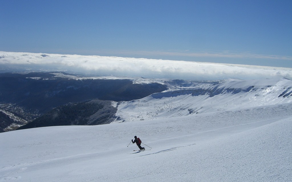 Vers le Cirque de Grandval : Des mois que Laurent n'avait plus skié dans le Cantal