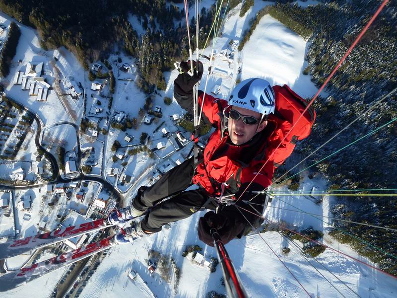Sur Cou : Premier vol de l'année, skis aux pieds