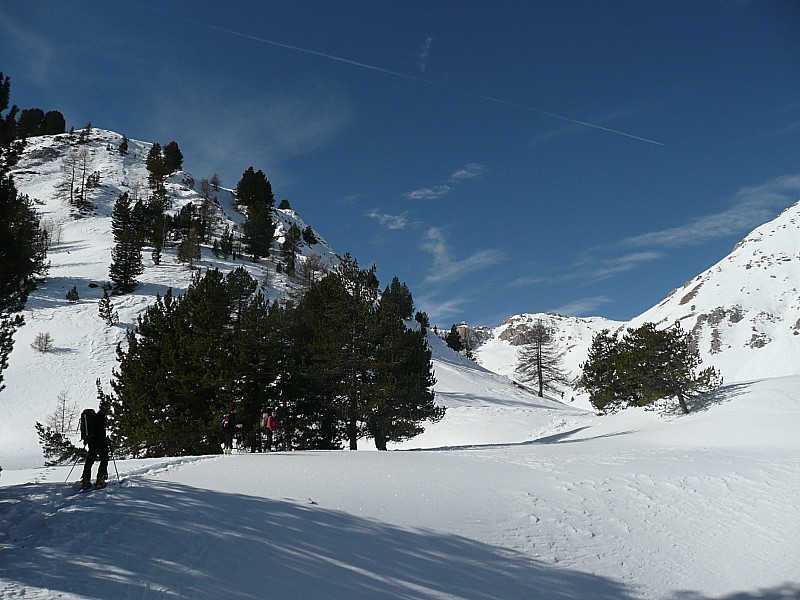 Peu avant les Chalets d'Izoard : Vue sur le cirque