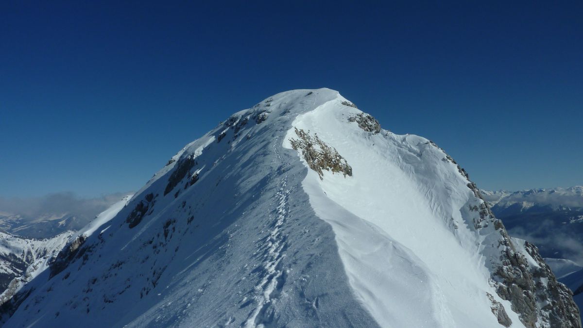 Pecloz arete SW : l'arete qui mene au sommet