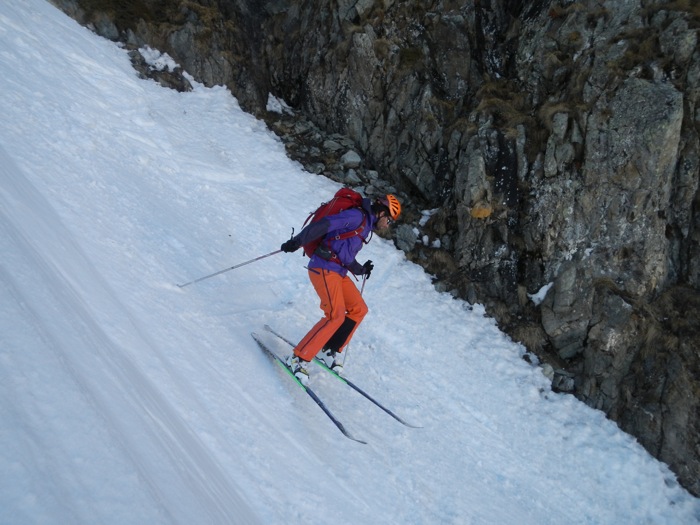 Ferrand : on n'est pas là pour acheter du terrain !
