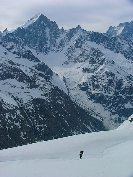 Plaret : Montée tranquille face au Dôme.