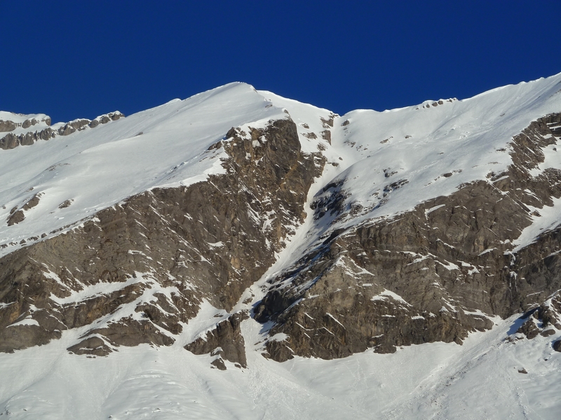 Couloir sud du Repère : Vu du bas le remplissage semble pas mal du tout !