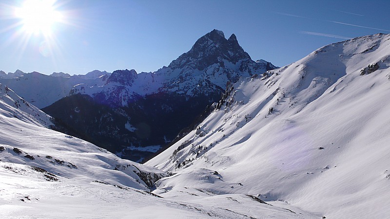 l'Ossau : vue au dessus de la cabane