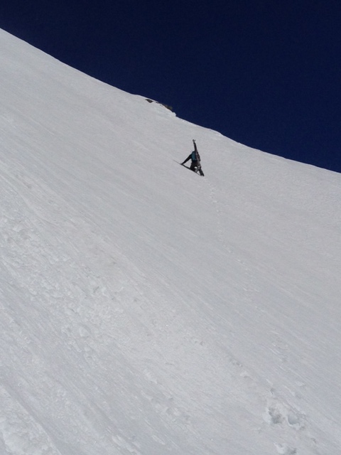 solitude : y'a quelqu'un