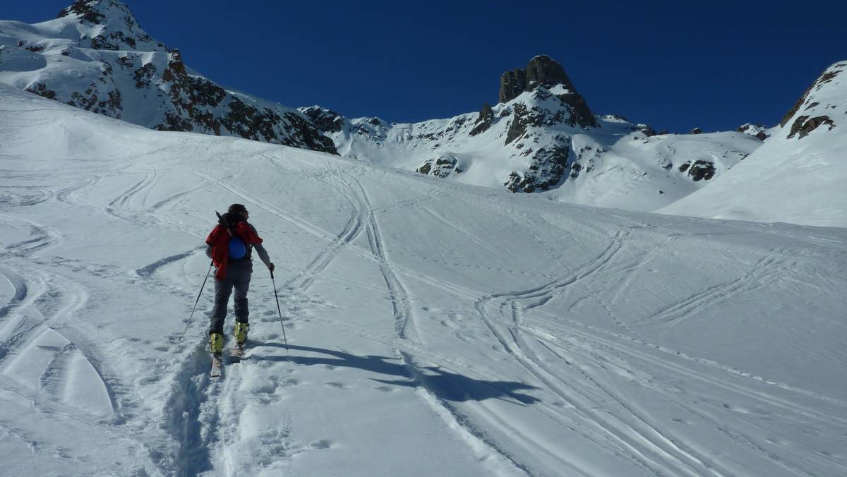 2eme montée : direction le col du Mont Rosset sous l'oeil de la Pierra Menta