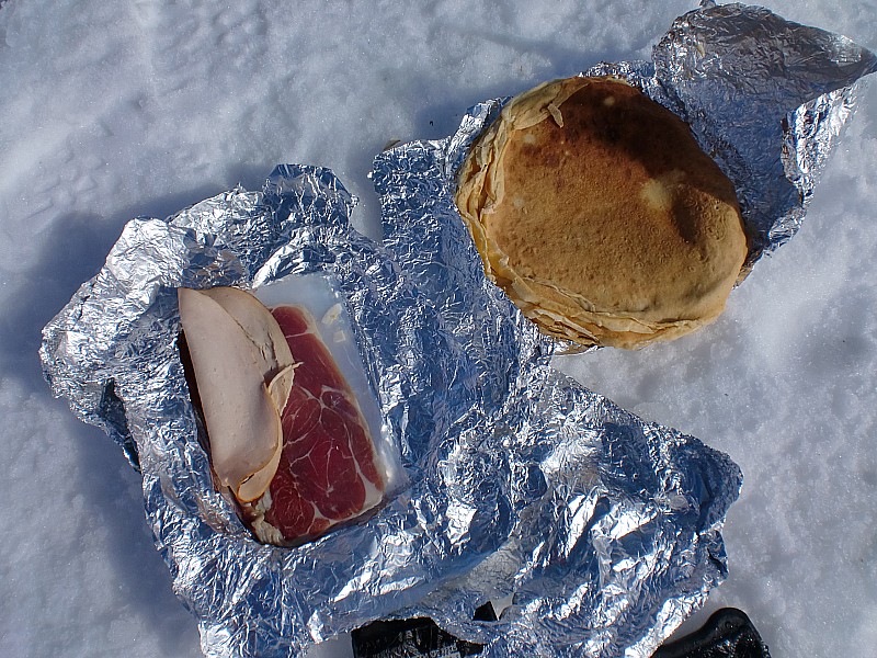 plan des queux : les crèpes a lolo avec du jambon c'est du tonnerre!!