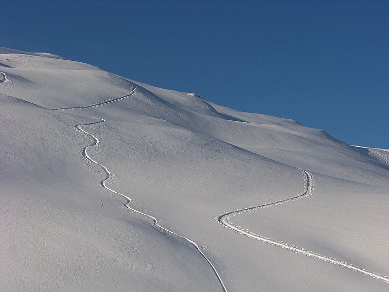 Pte Lapaz côté nord : Première courte descente sympa pour s'échauffer.