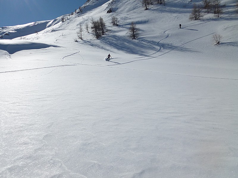 dans le vallon d'Urine : neige vierge et douce
