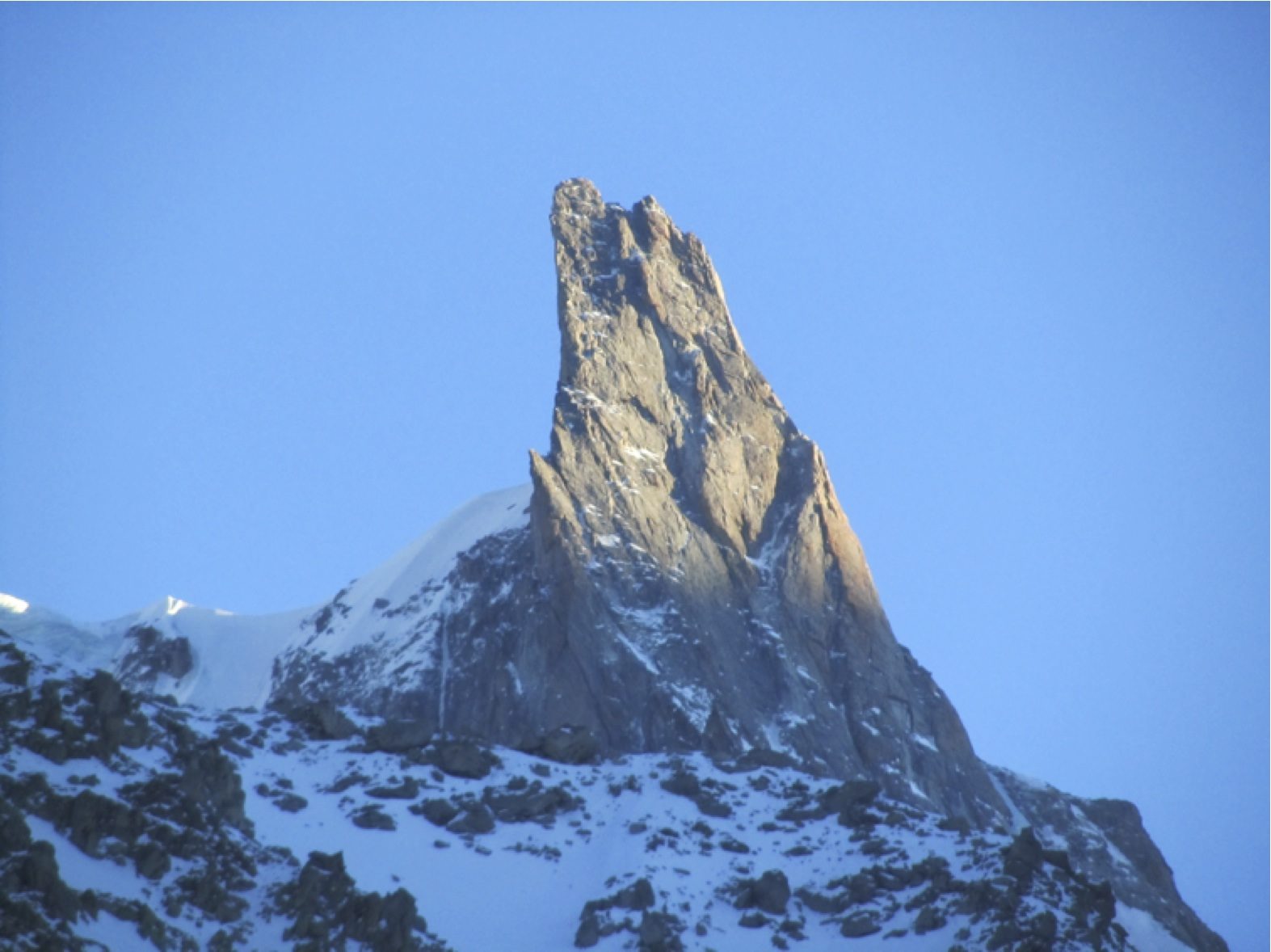 dent du géant : la dent du géant ds le soleil de l'après-midi