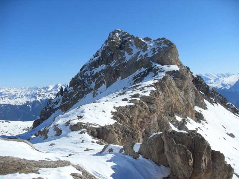 Rocher Bouchard : vue depuis le col entre la Condamine et Rocher Bouchard