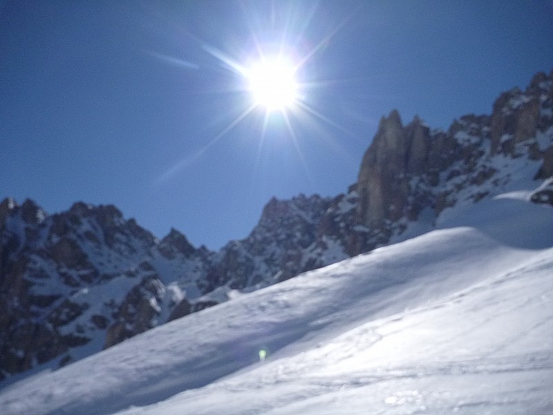 barres du vallon des granges : Les barres nord-est en amont des granges de Pausa sont encore bien chargées