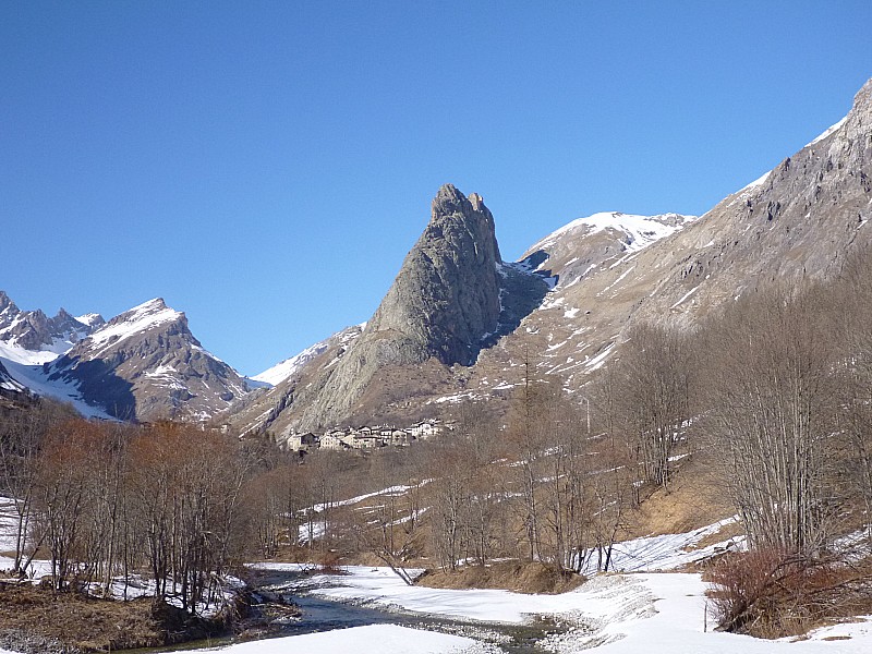 Chiappera : C'est sec de chez sec dans les versants sud et ouest dans ce coin.