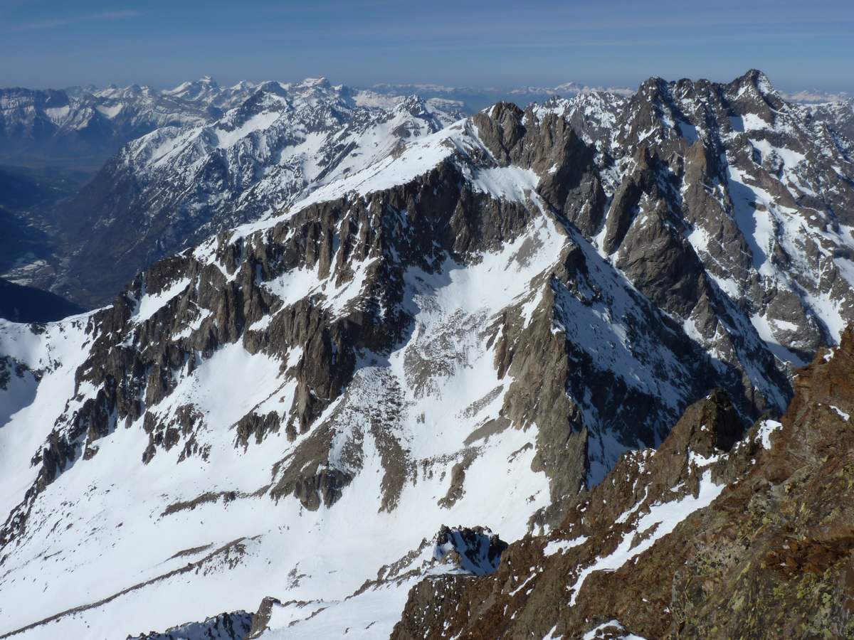 Pic Turbat : Pas trop de neige versant Est