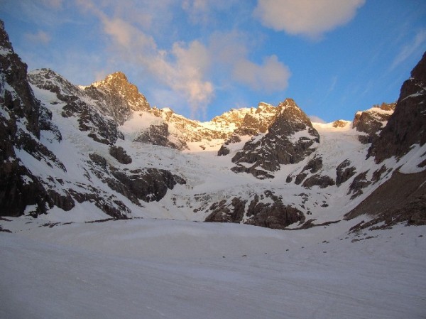 Joli cirque glacière : Le glacier de l'homme à droite et le glacier d'Armande bien à gauche...
