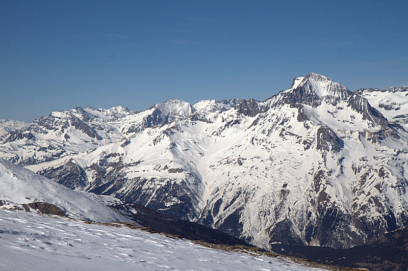Vanoise : p'tit coup d'oeil à la Parrachée, pointge de l'Echelle, Rateau d'Aussois (entre autres)