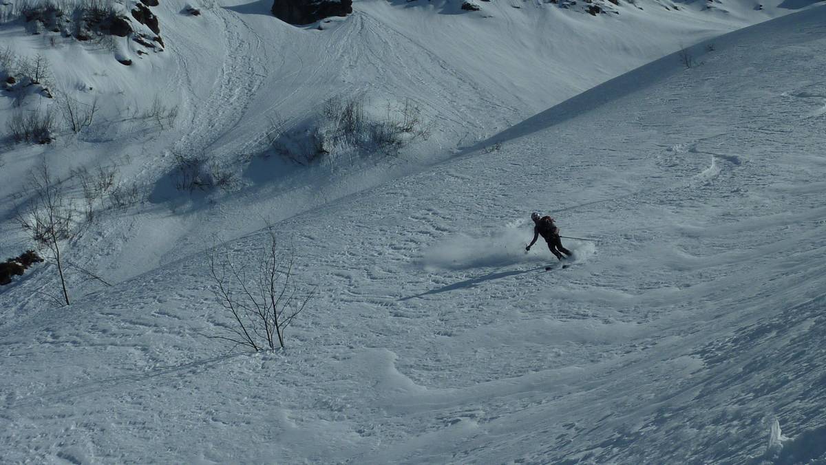 #16 Poudre et Repoudre : Friz enchaine dans cette neige tres agréable Poudre et Repoudre : Friz enchaine dans cette neige tres agréable