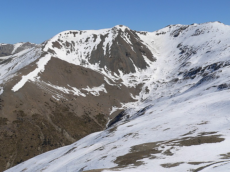 #5 Puigmal de Llo : moins de neige . Puigmal de Llo : moins de neige .