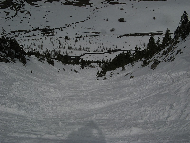 Descente du couloir : Descente du couloir de la combe du Lasseron dans une neige transfo assez skiable