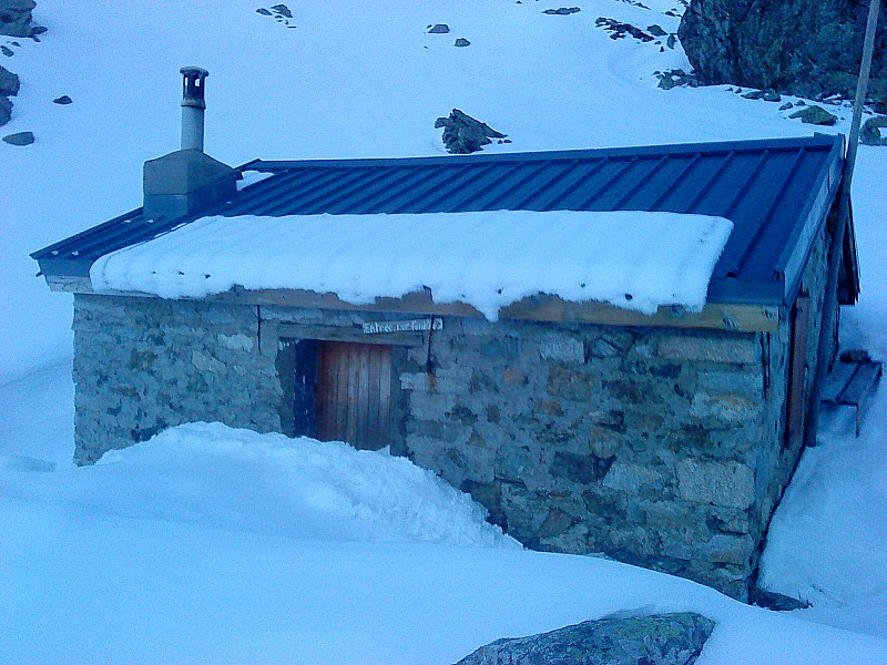 refuge d'hiver de Font Turbat : petit, rustique mais fonctionnel
