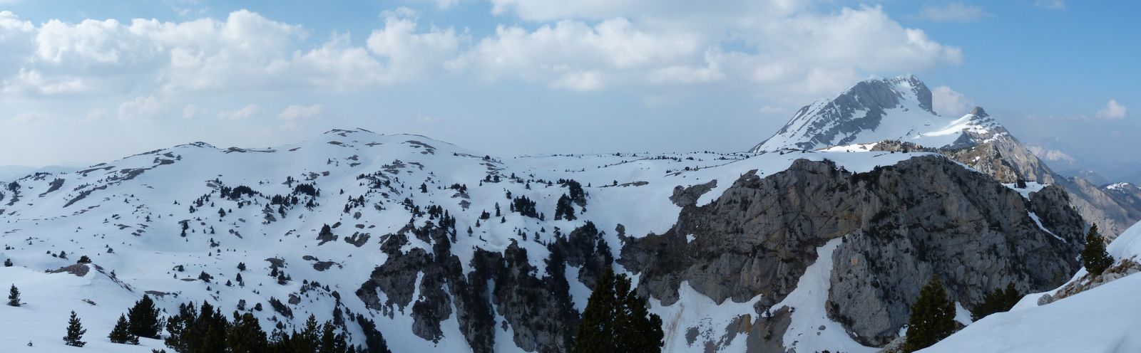 Rochers du Parquet : Du sommet de Montaveilla à l'Aiguillette
