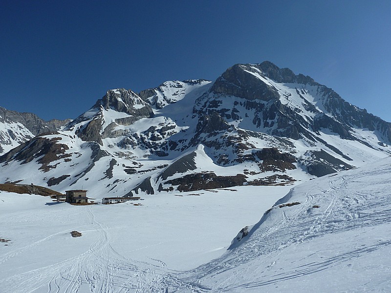 Grande Casse : derrière le refuge du col de la Vanoise