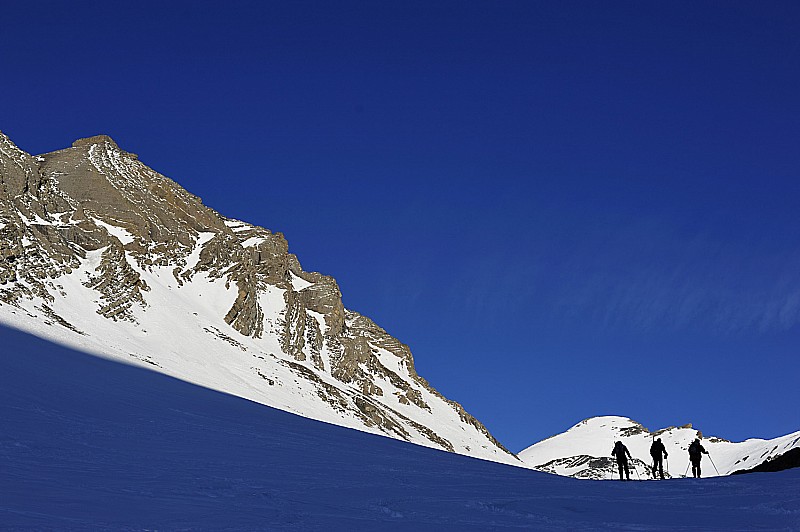 Goléon : Montée dans la chaleur, mais avec une petite brise de Nord.
