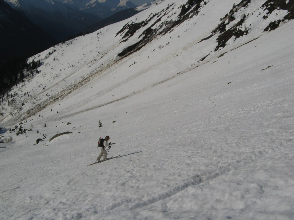 col de l'Aigleton : Isa dans les premières pentes