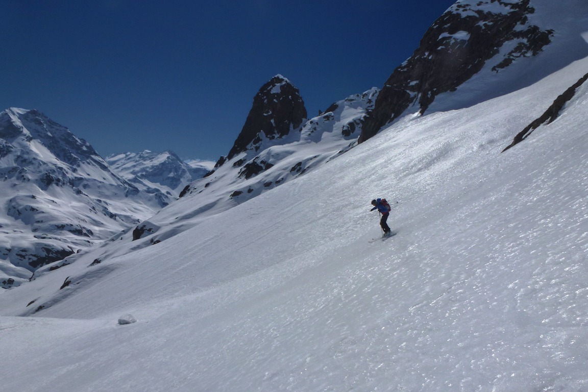 La suite versant Sud du col : Moquette 5*