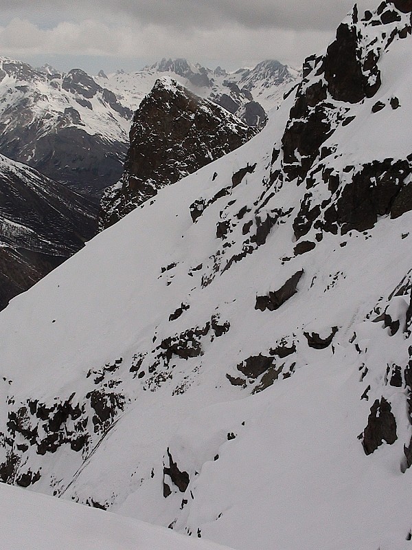 Tête de Ste Marguerite : et derrière Moulinière et Cassille