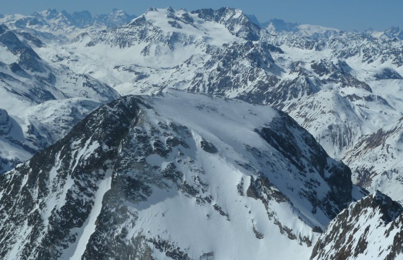 Creux Noir du col des Volnets : Manu à la retrace, moi je récupère