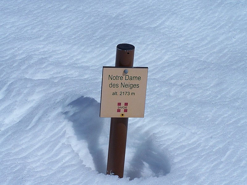 Passage du lac des Culées : "Y a" encore pas mal de neige!
