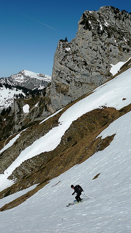 Au tour de Khara : Sur fond de Lances et de Grand Som au loin