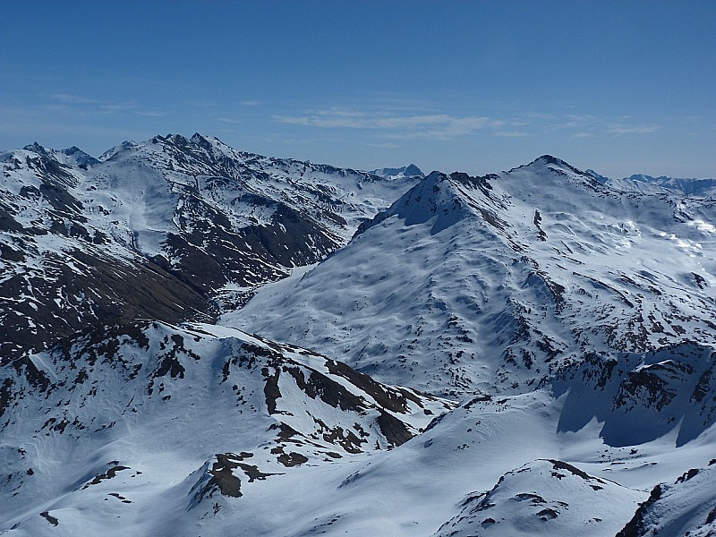 Turge de la Suffie : Peut-être irons-nous y trainer nos skis ?