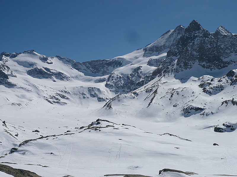 petite Ciamarella : col de la petite Ciamarella descendu ce jour , et Albaron