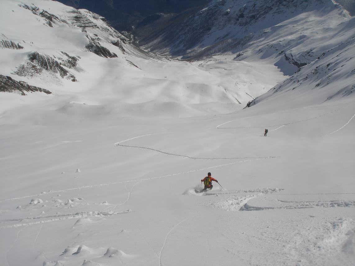 arret 40m sous le col : on redéscend sagement!