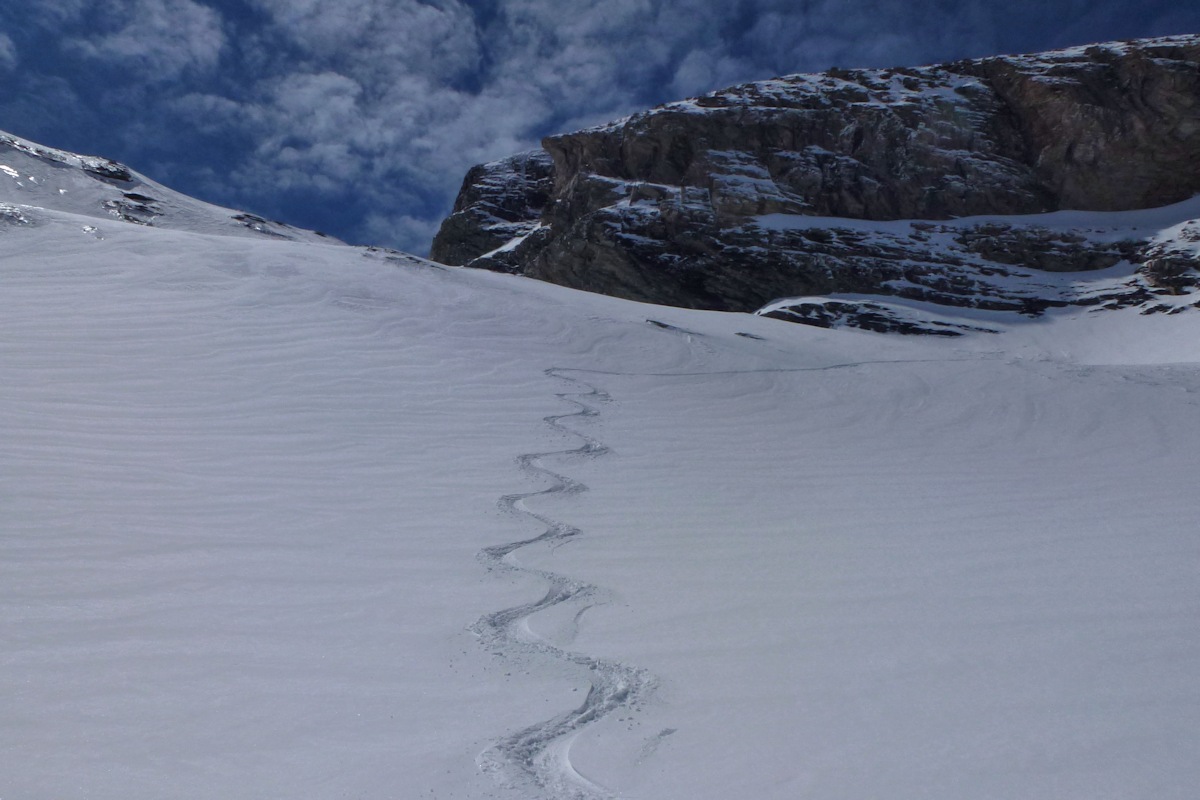 Début de la descente en N : De bons passages.