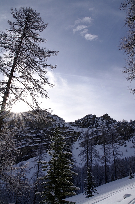 le soleil apparait, pas pour longtemps