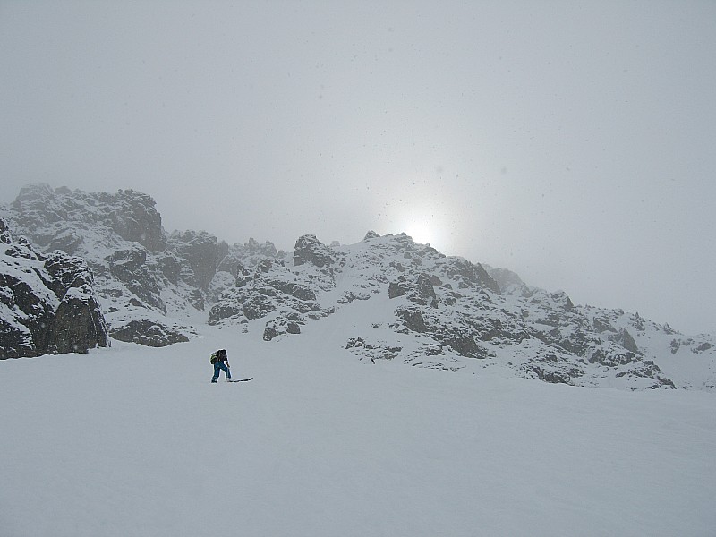 Montée : Rémy au montée enbas de couloir