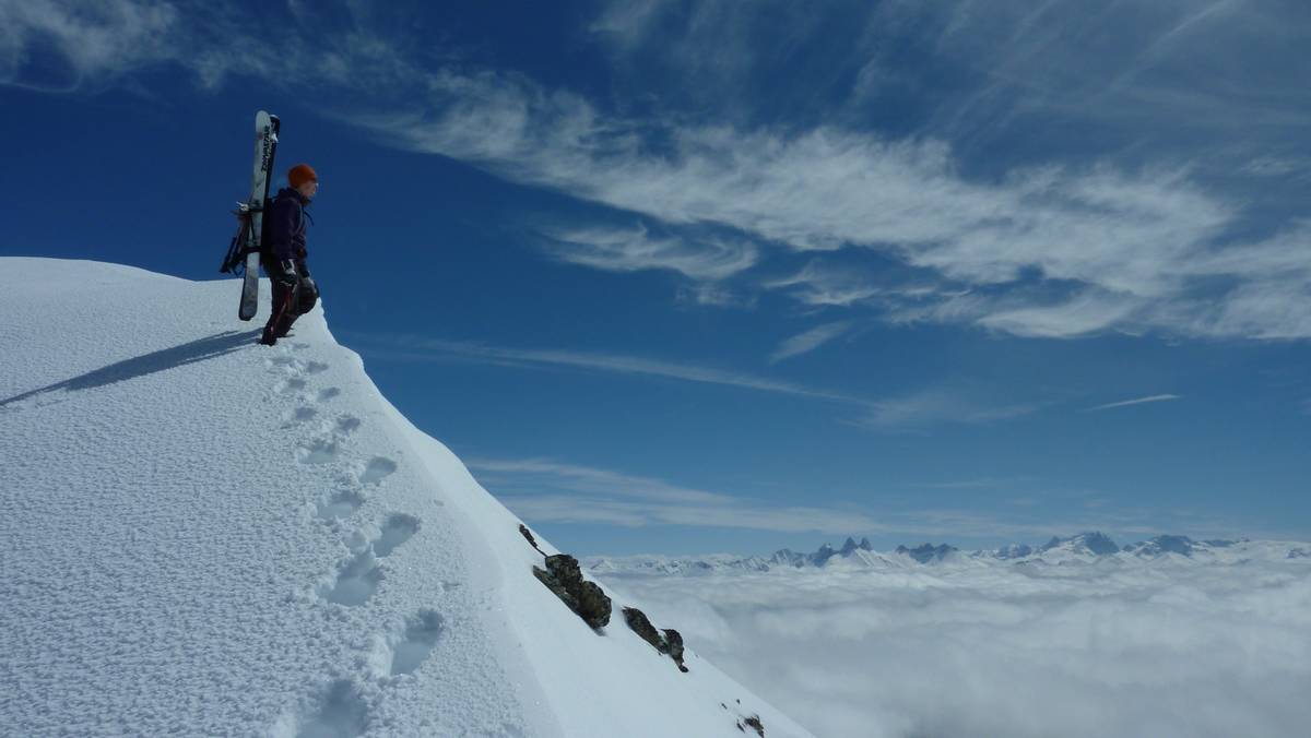 Contemplation : Manu se delecte du point de vue