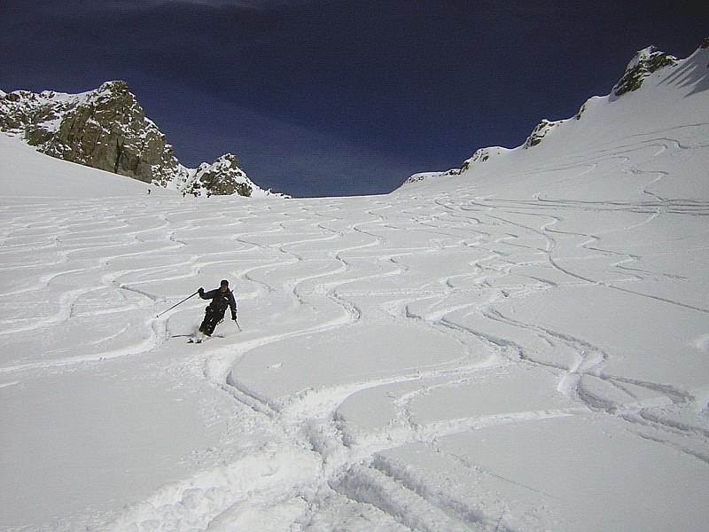 Col d'Argentière face W : Dans le haut.