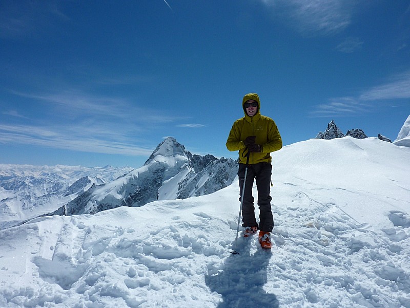 Col d'Argentière face W : Sommet: Patrice et le Dolent.