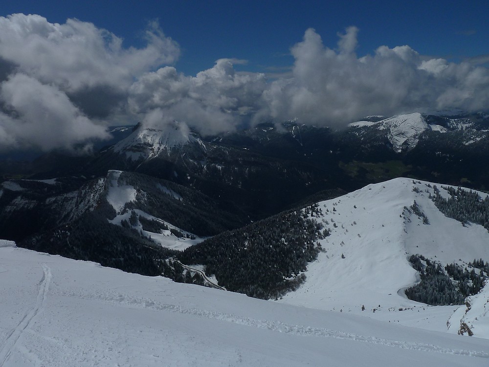 Dent de Crolles : L'intérieur