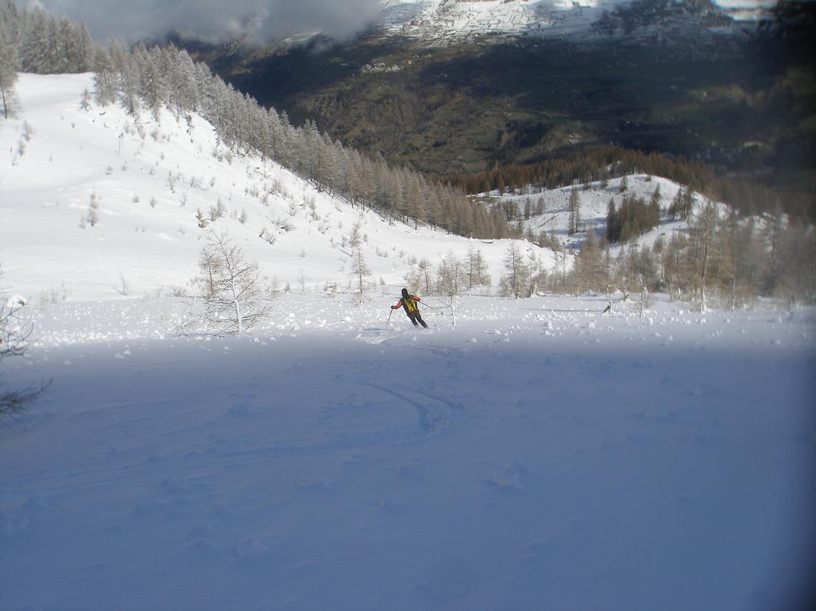 ski dans des boules de poudre : pas courant comme phénomène!