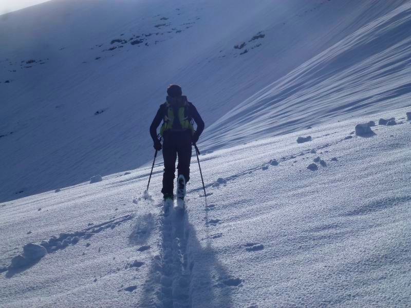 Mont Joly : On trace dans 15/20cms de poudreuse lourde et collante