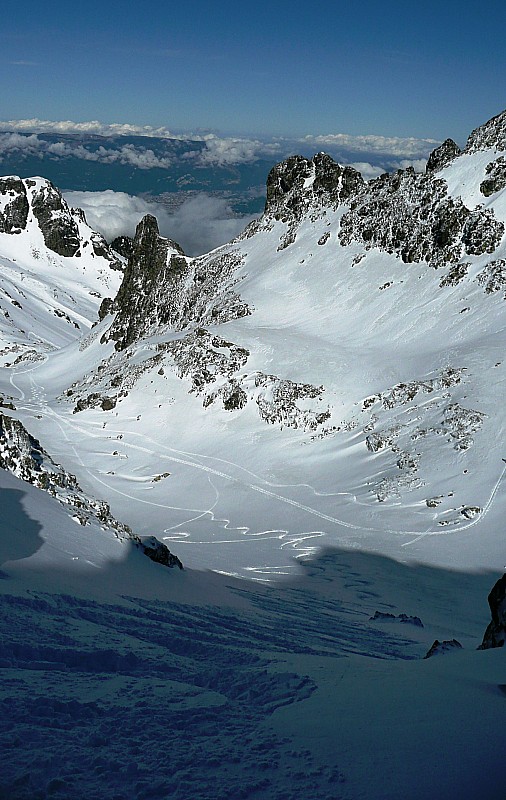 Petit Van, couloir NO : Nos 2 traceurs du jour ont laissé de la poudre !!