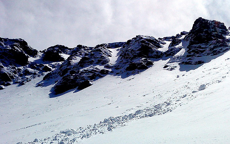 Dent de Bédina : les 3 couloirs inférieur